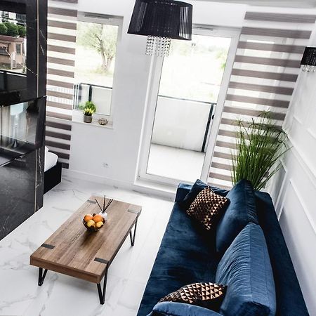 Hypnotize Apartment Glamour Konin  Exteriör bild