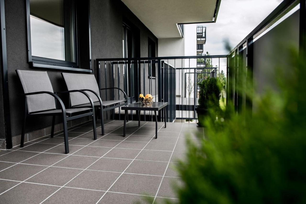 Hypnotize Apartment Glamour Konin  Exteriör bild