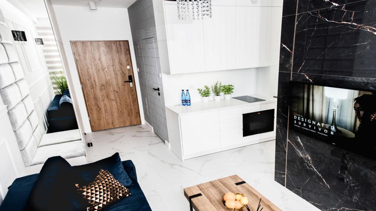 Hypnotize Apartment Glamour Konin  Exteriör bild