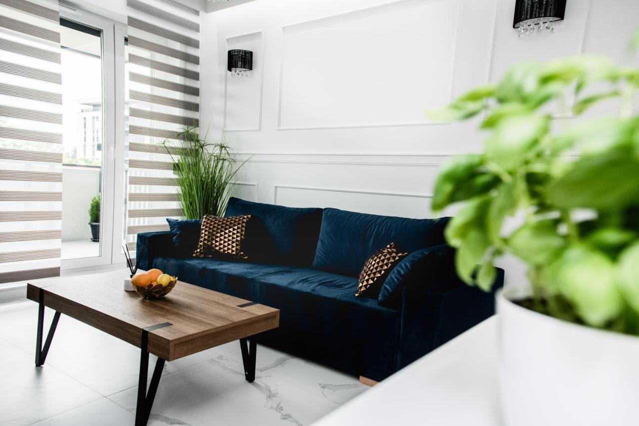 Hypnotize Apartment Glamour Konin  Exteriör bild